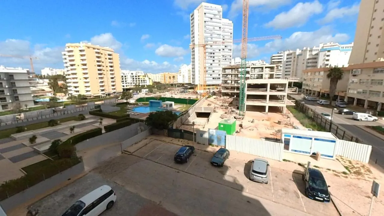Elite Residence 3F Portimao 0*,